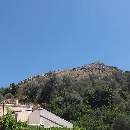 Apartment Heracles Traditional Cretan Spilion