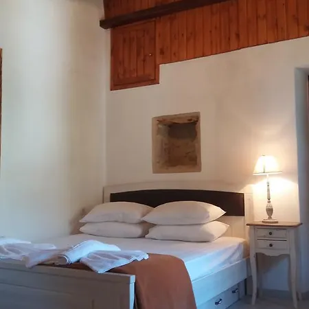 Apartment Heracles Traditional Cretan *